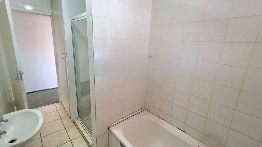 4 Bedroom Property for Sale in Roodia Free State